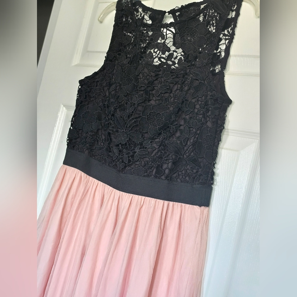 New with tags! NWT Lauren Conrad black lace & pink tulle dress  Size Large - Picture 2 of 4